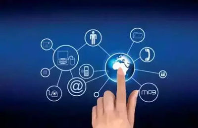 供應(yīng)鏈金融線上變革的掙扎與突破 互聯(lián)網(wǎng)數(shù)據(jù)服務(wù)的引擎與引擎蓋